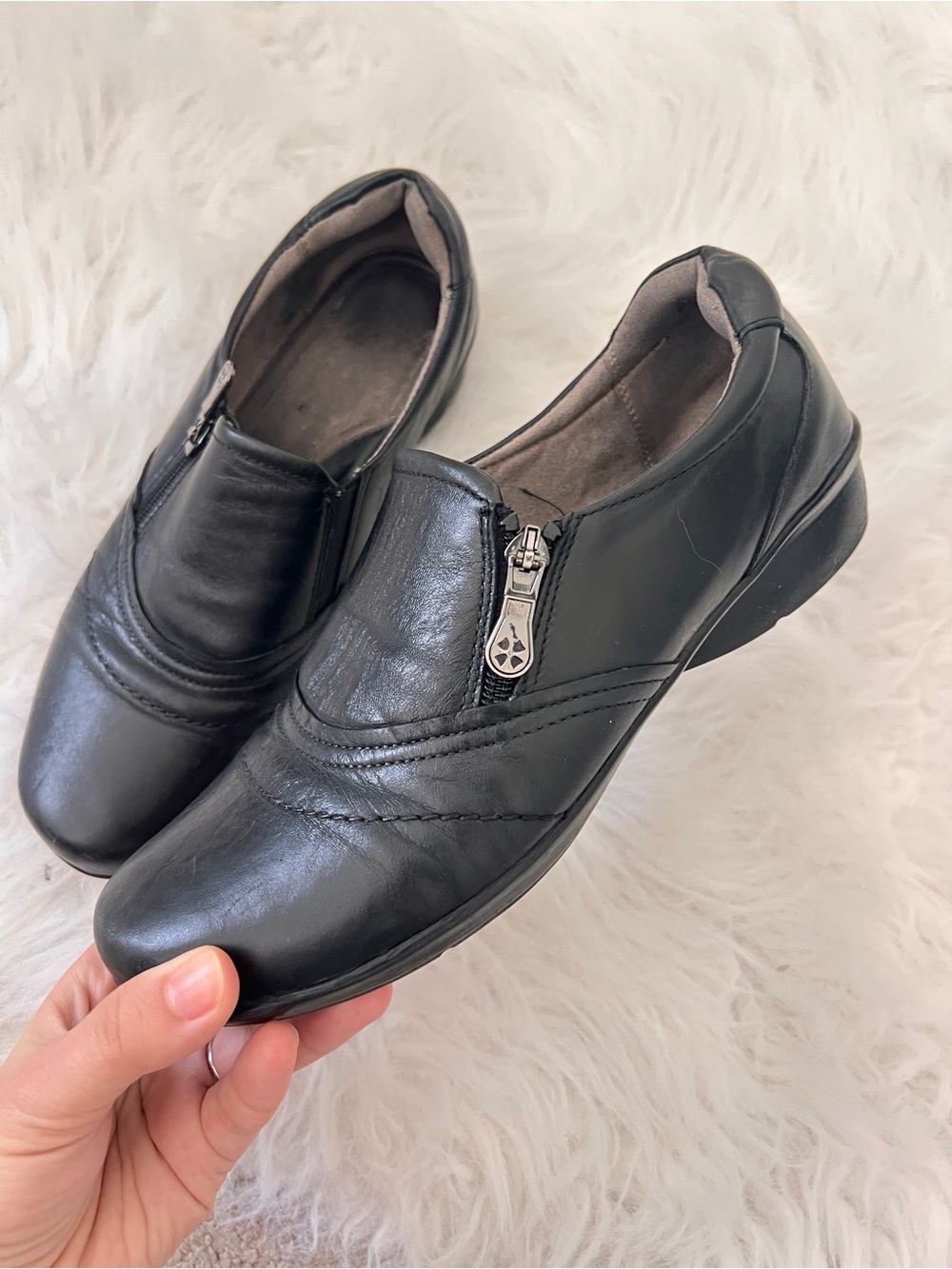 Naturalizer Black Genuine Leather Slip-On Ankle Booties with Side Zip